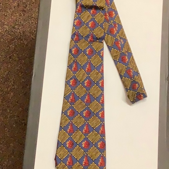 Designer Cecilia Metheny Silk Tie made in Italy - Picture 1 of 6